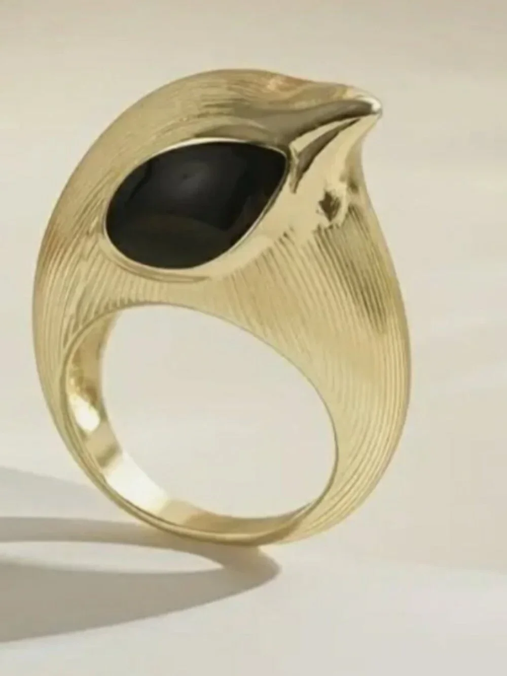 Golden Black Eye Bird Ring Size 8 Statement Animal Bird Jewelry Gothic